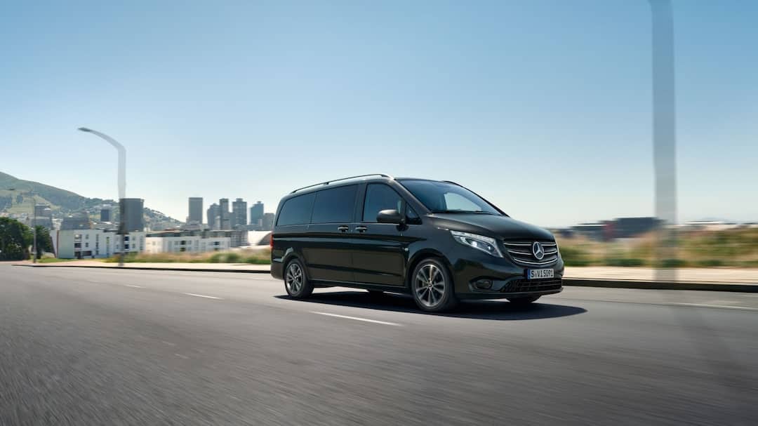 Mercedes kombi za prevoz putnika